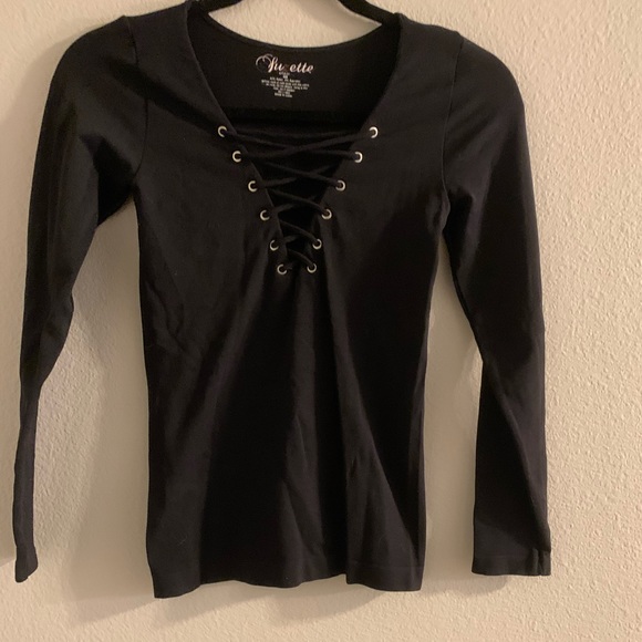 Tops - 🇺🇸 Black long sleeve
